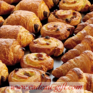 livraison à domicile croissant pain au chocolat pains aux raisins à Madagascar - viennoiseries