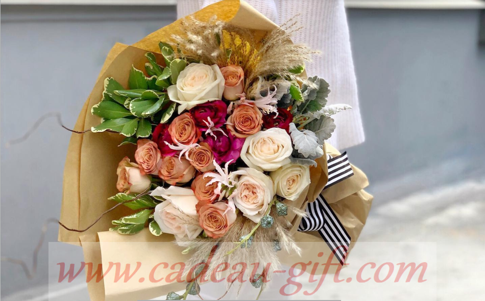 Coffret chocolat et bouquet de fleurs en livraison à domicile Antananarivo