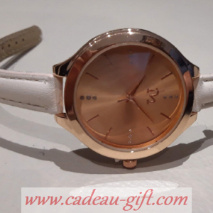 Montre femme bracelet cuir livraison à domicile Madagascar
