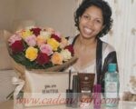 Coffret cadeau avec bouquet de fleurs en livraison à domicile Madagascar